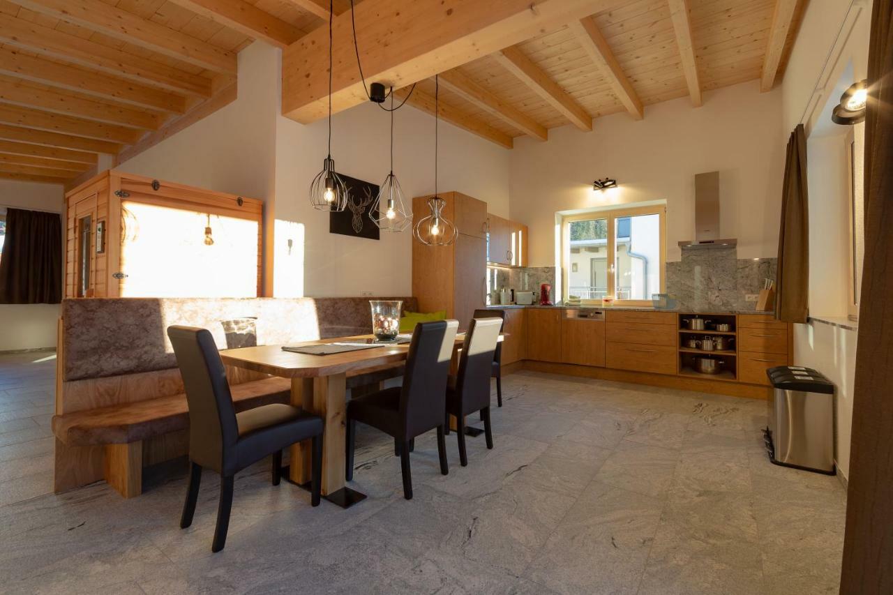 Alpen Apart Heiss - DELUXE XL Apartments Prutz Buitenkant foto