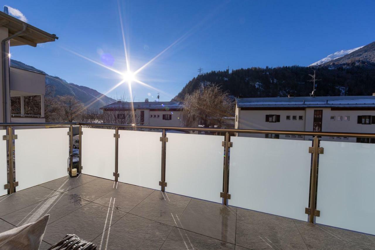 Alpen Apart Heiss - DELUXE XL Apartments Prutz Buitenkant foto