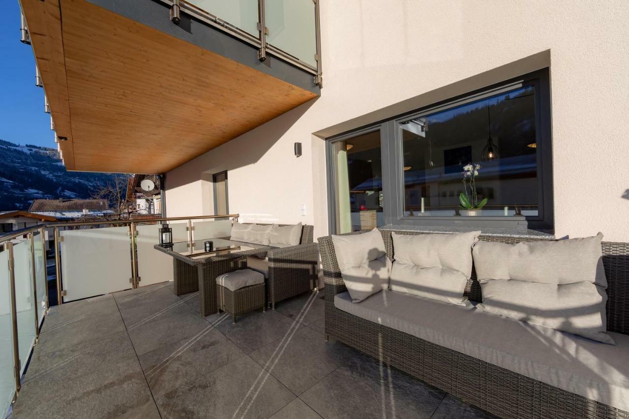 Alpen Apart Heiss - DELUXE XL Apartments Prutz Buitenkant foto